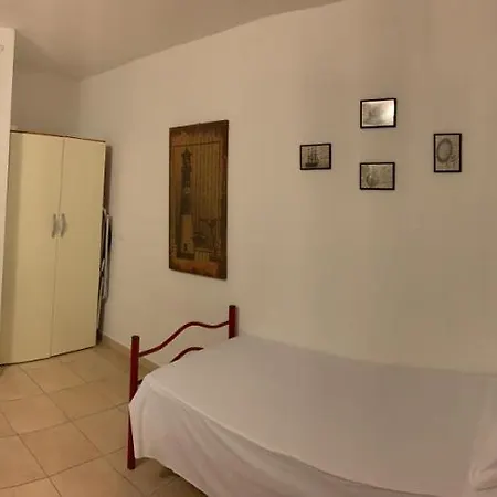 - Nettuno